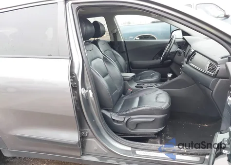 2017 Kia Niro Touring из США, поврежденный, VIN KNDCE3LC4H5052879